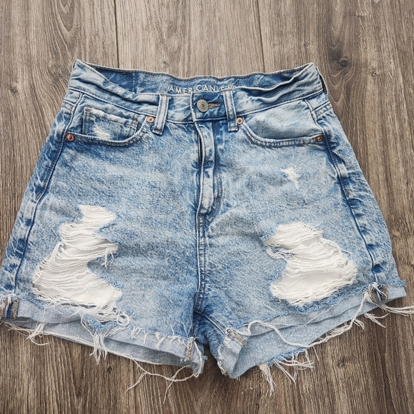 American Eagle Distressed Mom Short 0 - Picture 1 of 11